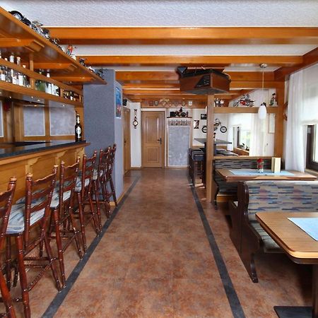 Gasthof "Zum Burghof" Medebach Bagian luar foto